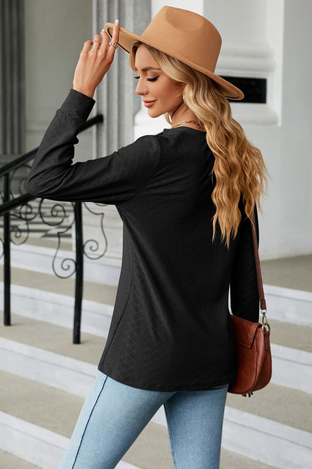 Notched Neck Buttoned Blouse long sleeve detail