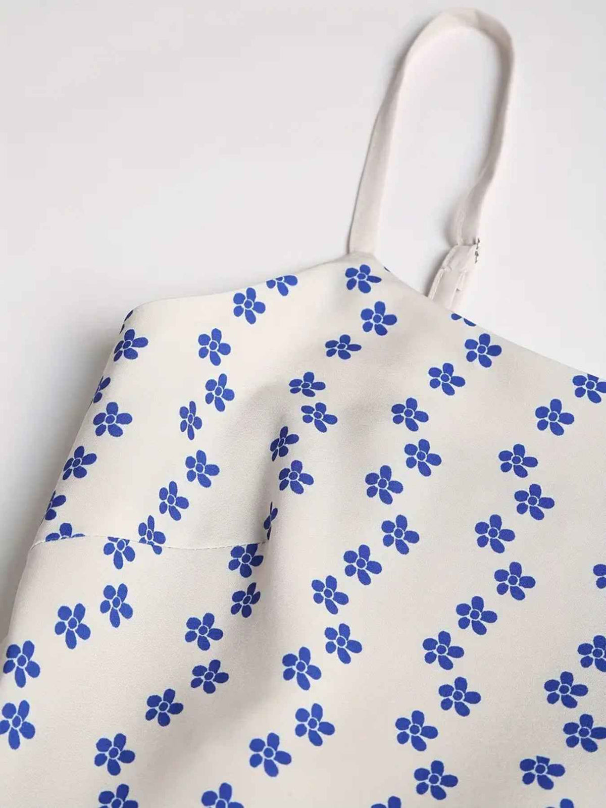 Sardine Print Midi Dress: Effortless Elegance for Every Occasion