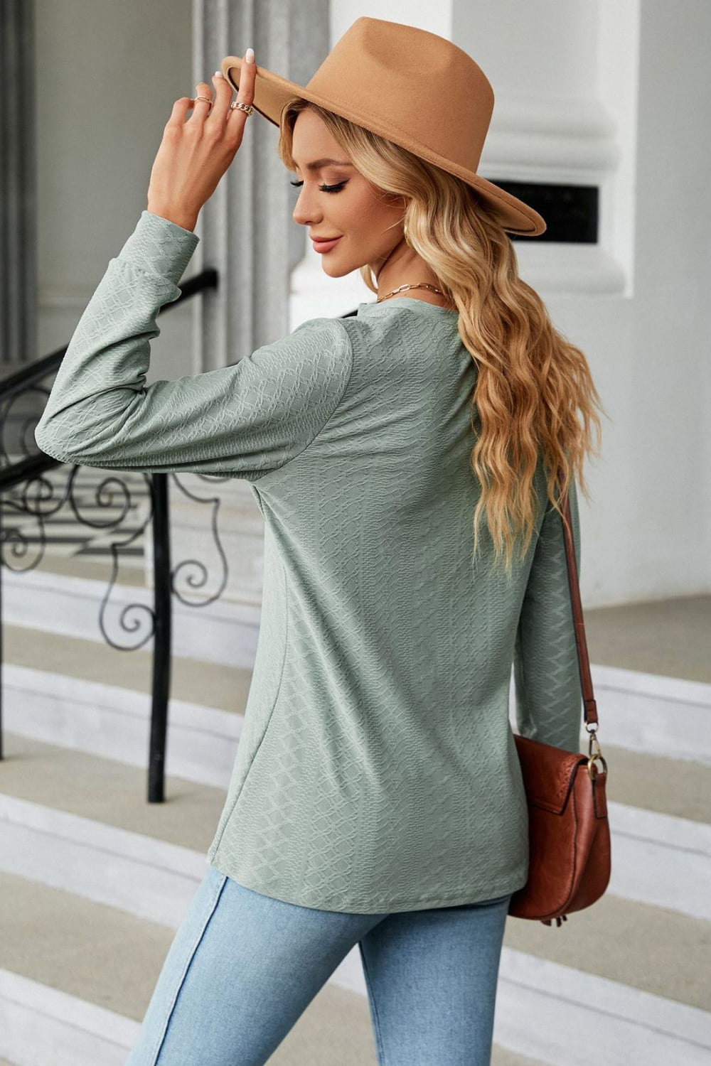 Notched Neck Buttoned Blouse long sleeve detail