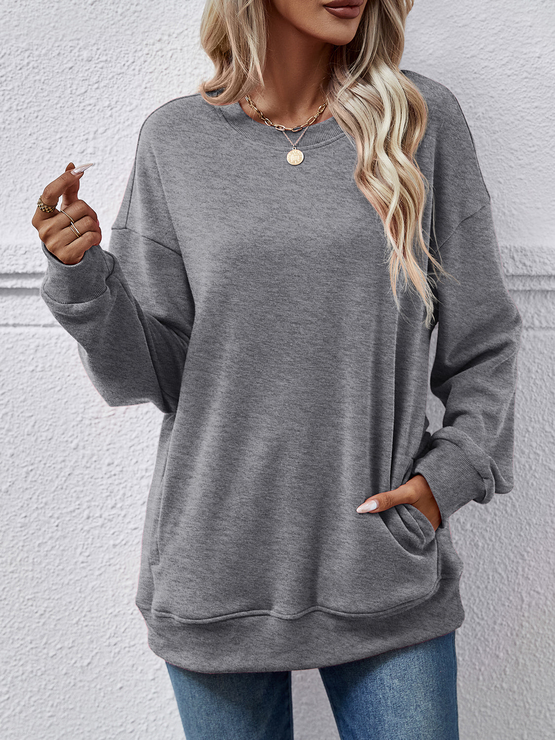 Dropped Shoulder Sweatshirt with Pockets dropped shoulder design