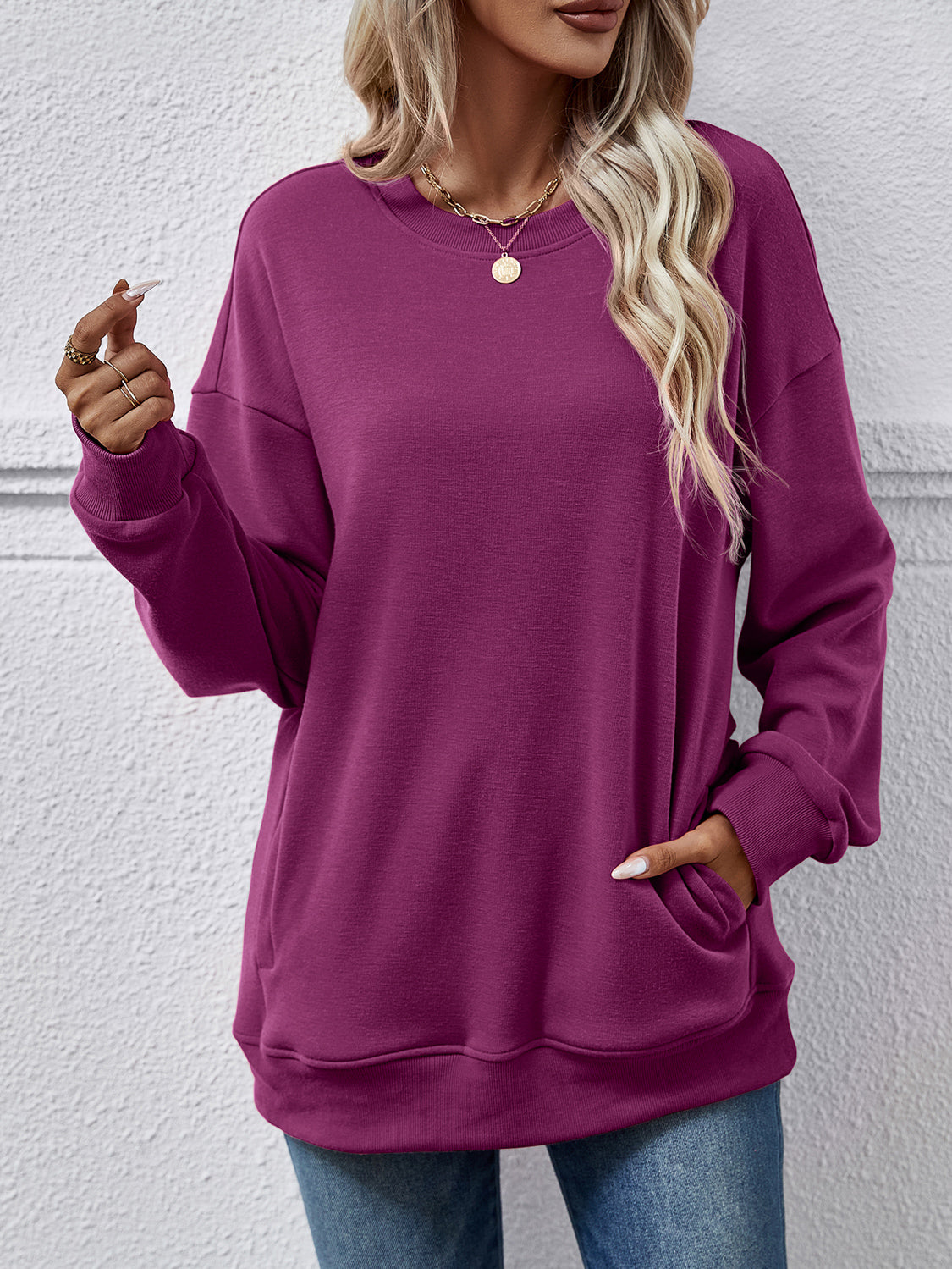 Dropped Shoulder Sweatshirt with Pockets dropped shoulder design