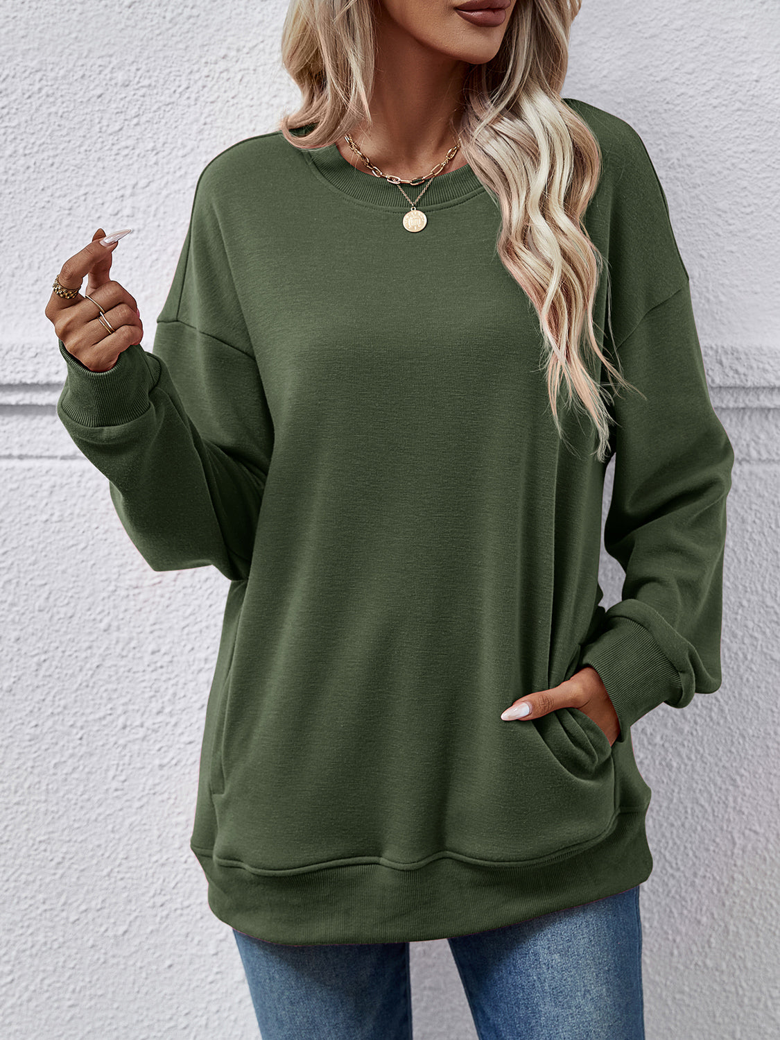 Dropped Shoulder Sweatshirt with Pockets dropped shoulder design