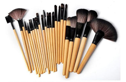 Makeup brush set for eyeshadow and eyebrows