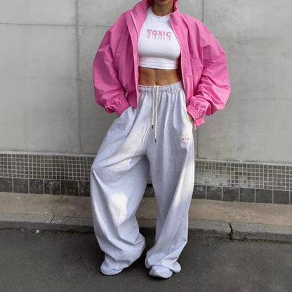 Woman wearing a pink Women&