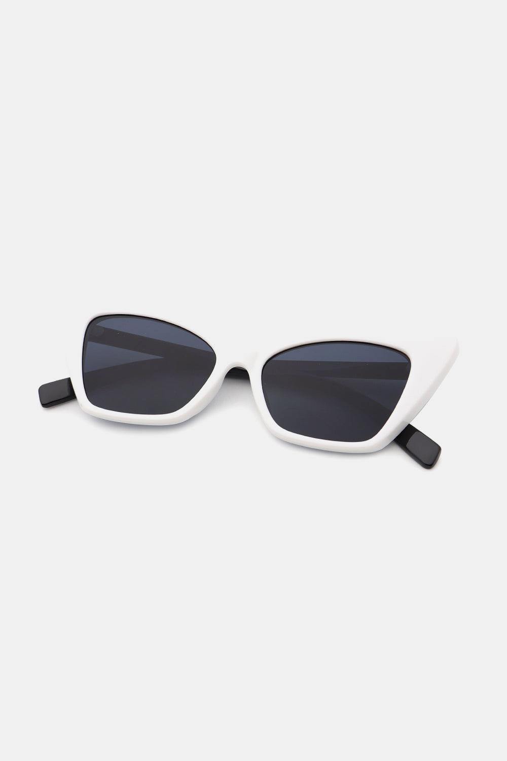 Acetate Lens Cat Eye Sunglasses cat-eye design