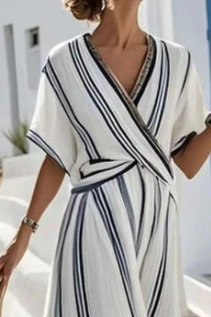Chic Striped Maxi Dress: Elevate Your Summer Style Effortlessly