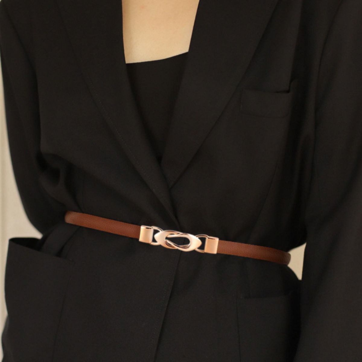 Stylish Skinny Leather Belt – Women&