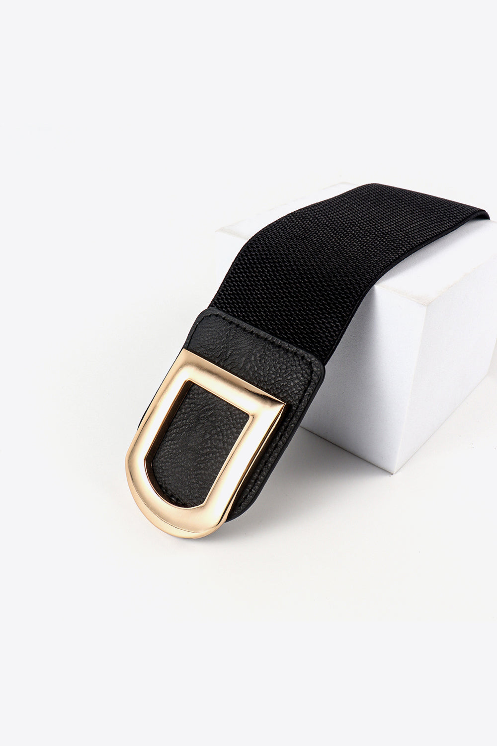 Double D Buckle PU Belt double buckle detail