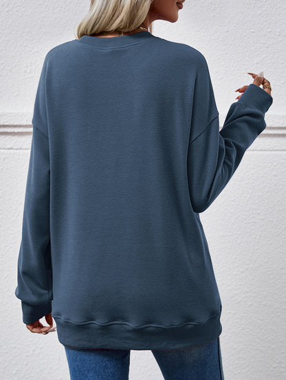 Dropped Shoulder Sweatshirt with Pockets dropped shoulder design