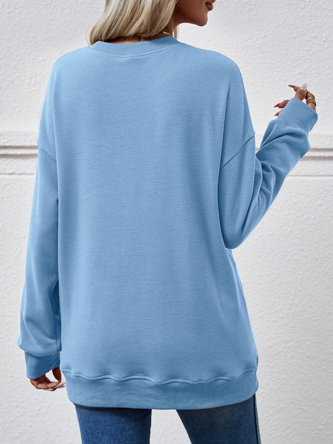Dropped Shoulder Sweatshirt with Pockets dropped shoulder design