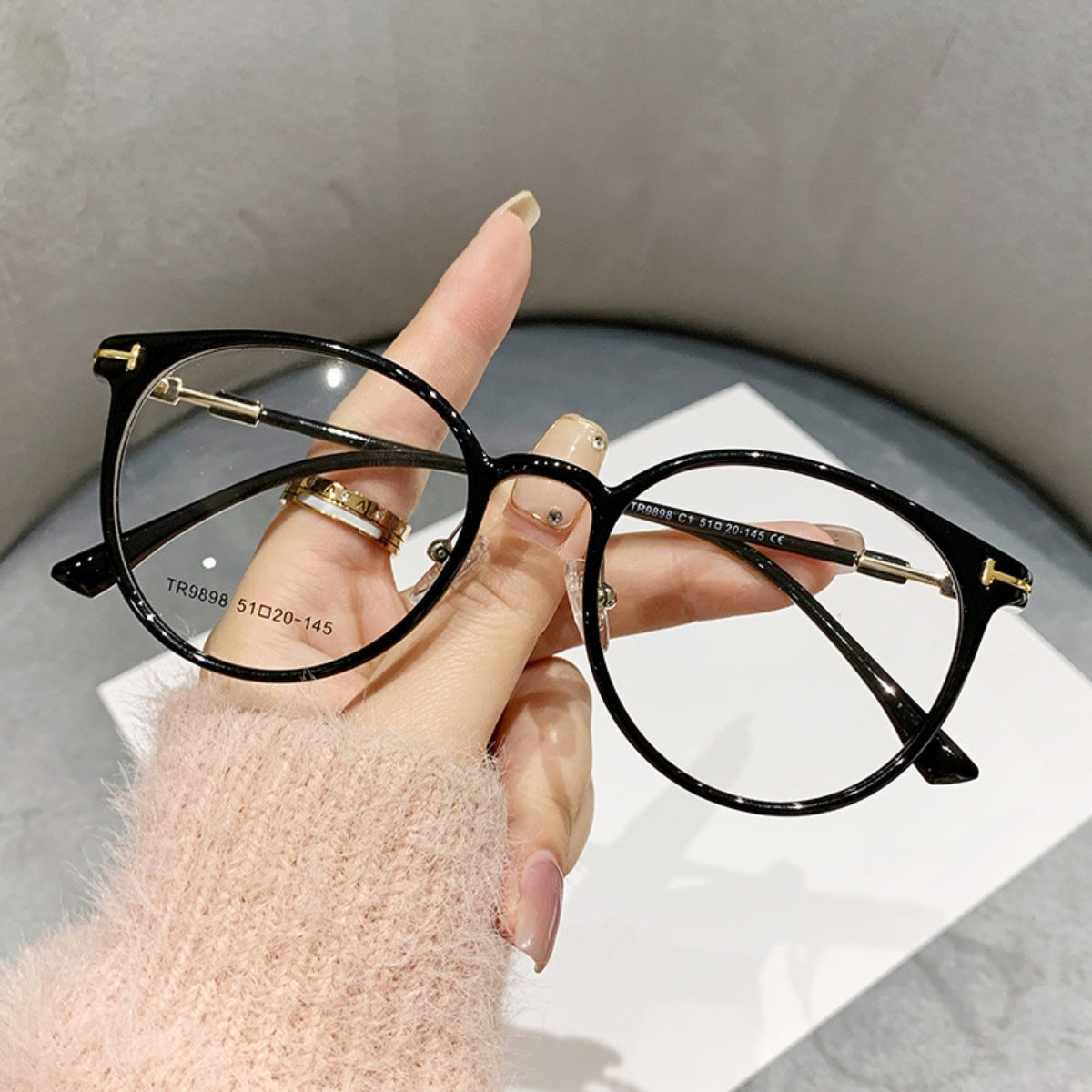 Lightweight UV Protection Glasses stylish design