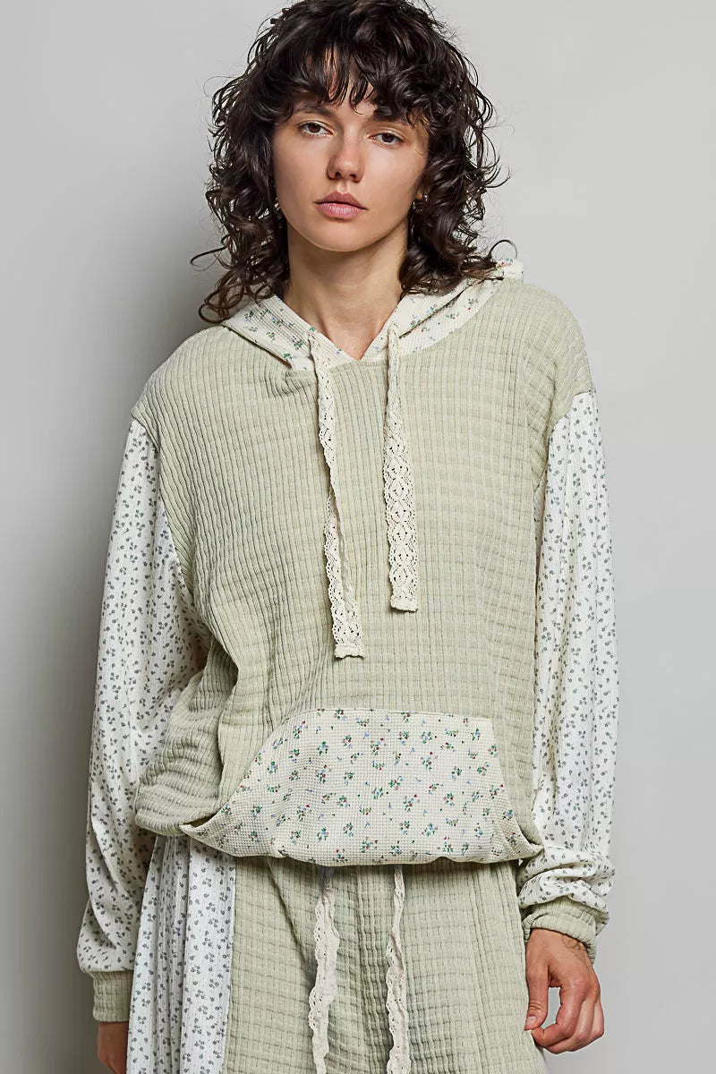 Cozy Contrast Print Hoodie contrast print sleeves