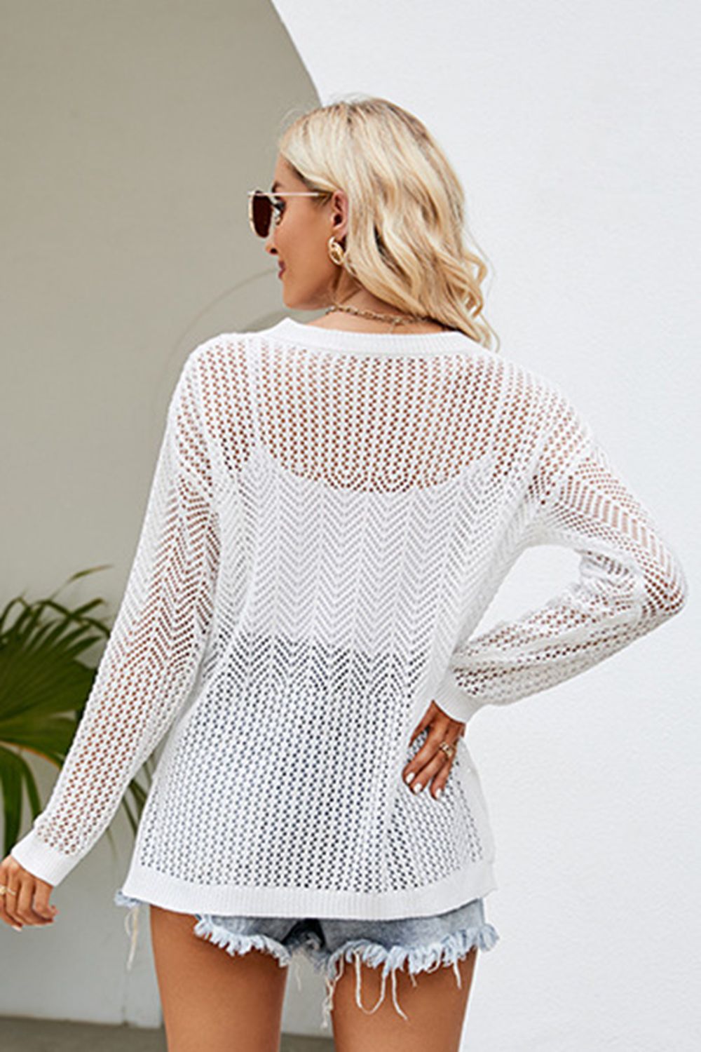 Lace-Up Slit Knit Top long sleeve design