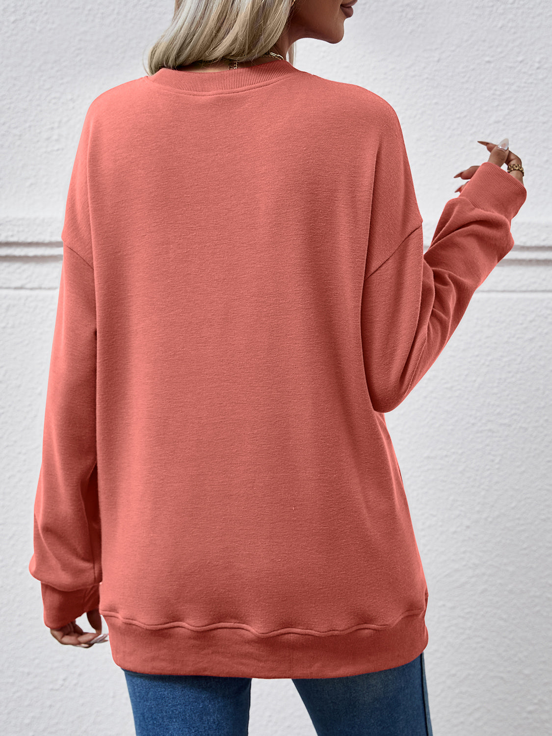 Dropped Shoulder Sweatshirt with Pockets dropped shoulder design