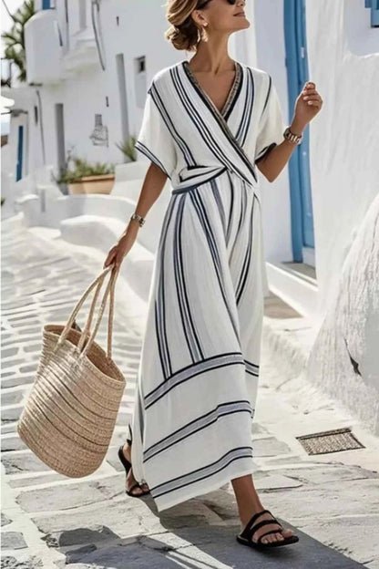 Chic Striped Maxi Dress: Elevate Your Summer Style Effortlessly