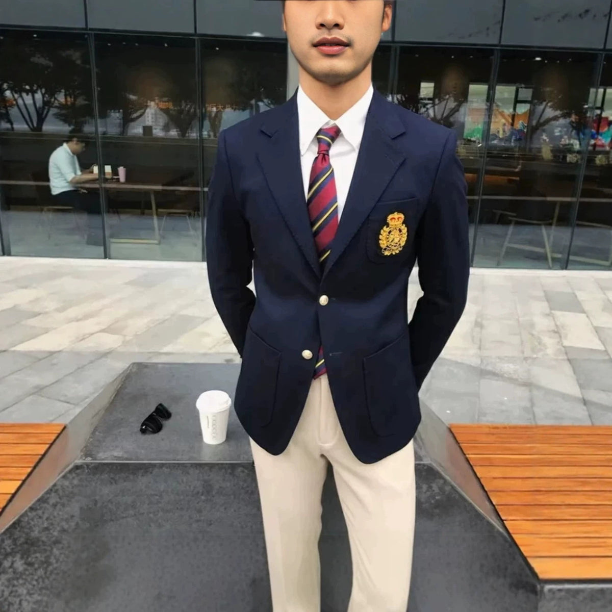 Mens slim fit suit Korean-style business outfit