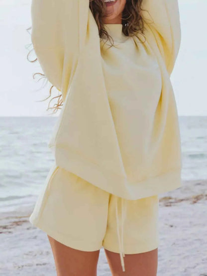 Stay Cozy and Stylish with Our Relaxed Fit Sweatshirt and Shorts Set