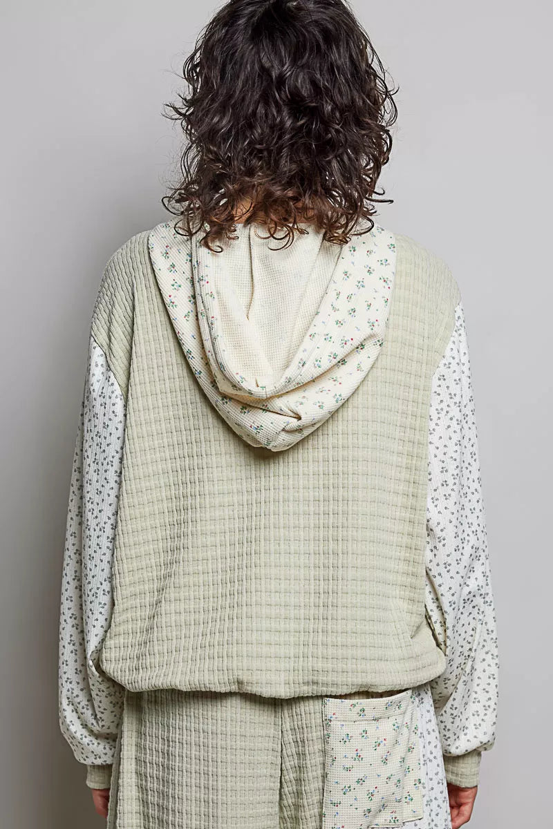Cozy Contrast Print Hoodie contrast print sleeves
