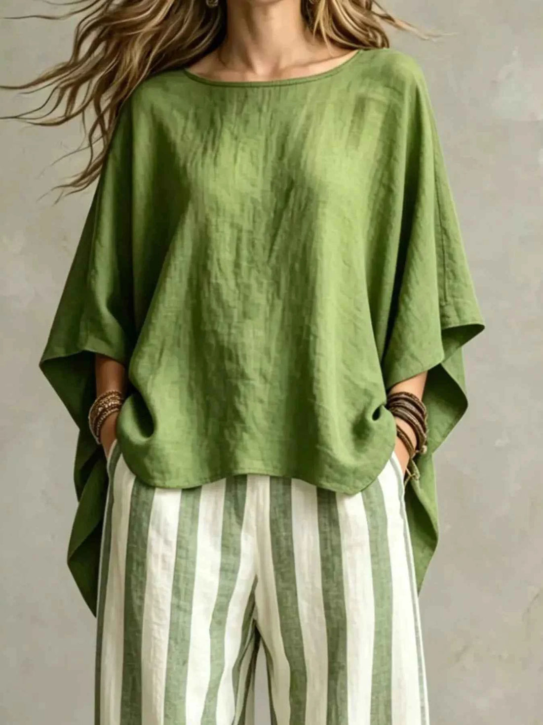 Plus size lounge set solid color design