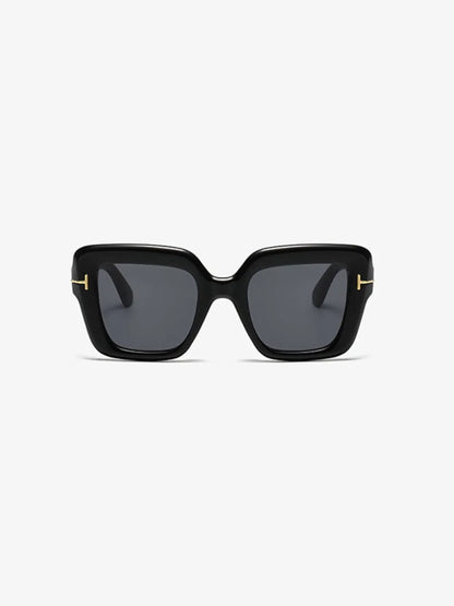 Polycarbonate frame square sunglasses modern square design