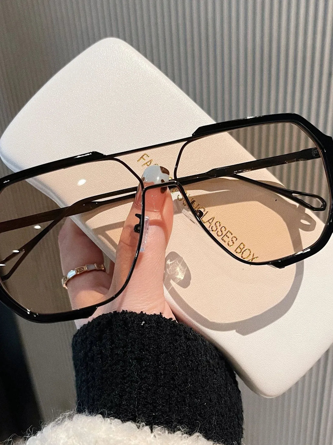 Oversized UV Protection Sunglasses fashion eyewear